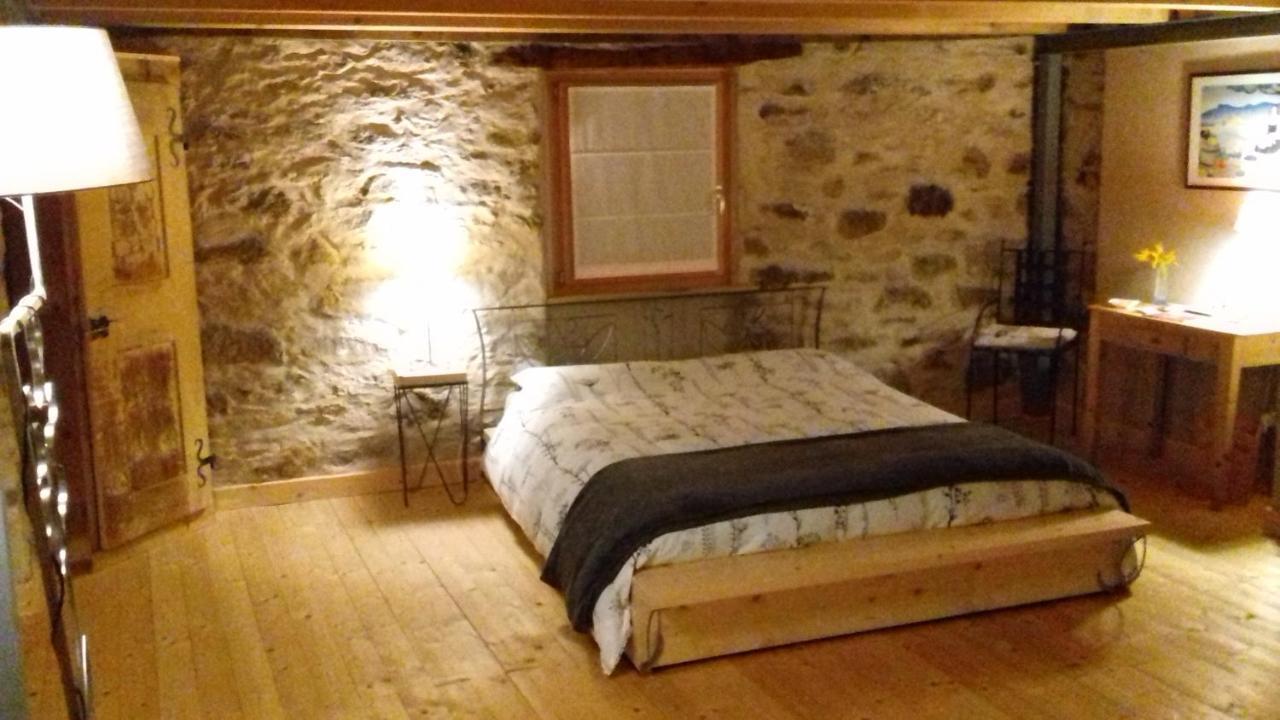B&B Sasso Bianco Prata Camportaccio 外观 照片